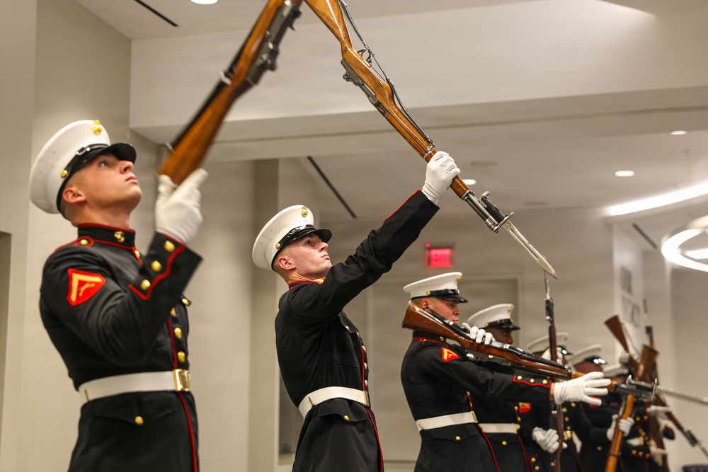Lt. Gen. Andrew M. Niebel hosts Mr. Robert Ruark at Marine Barracks Washington's Sunset Parade
