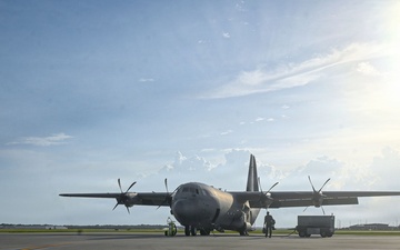 165th Airlift Wing builds tactical airlift readiness through formation flight and combat offload training