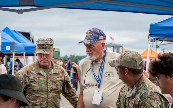 CCMSgt Melton visits Summit