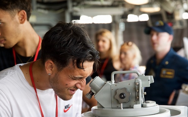 USS Mount Whitney Hosts Ship Tour in Gaeta, Italy