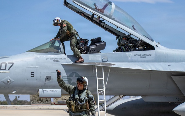 Halpern retires after 26 years, hands command of Naval Test Wing Pacific to Putre