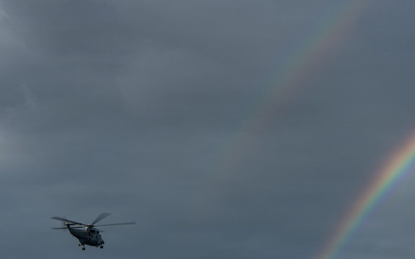 Peruvian Navy Departs USS Essex