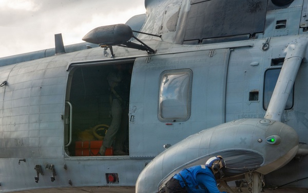 Peruvian Navy visitors depart Essex during RIMPAC 2026