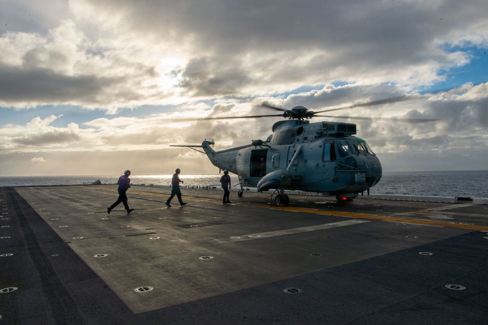 Peruvian Navy Departs USS Essex during RIMPAC 2026