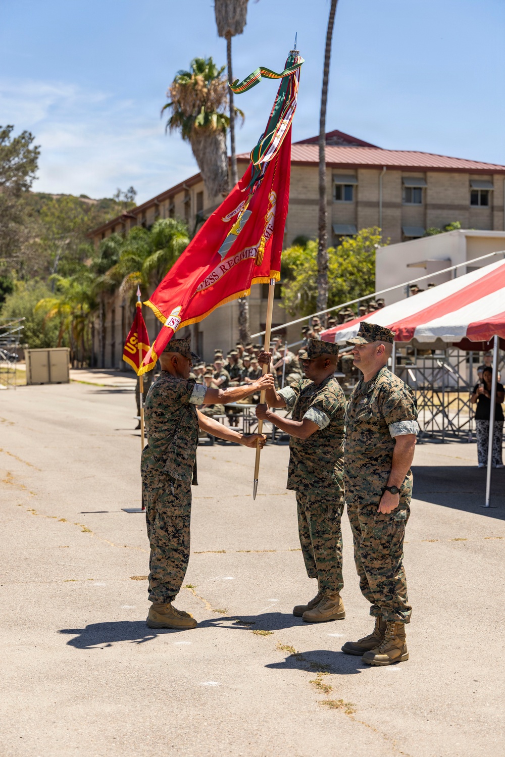 New Leadership: 1st CRR conducts change of command