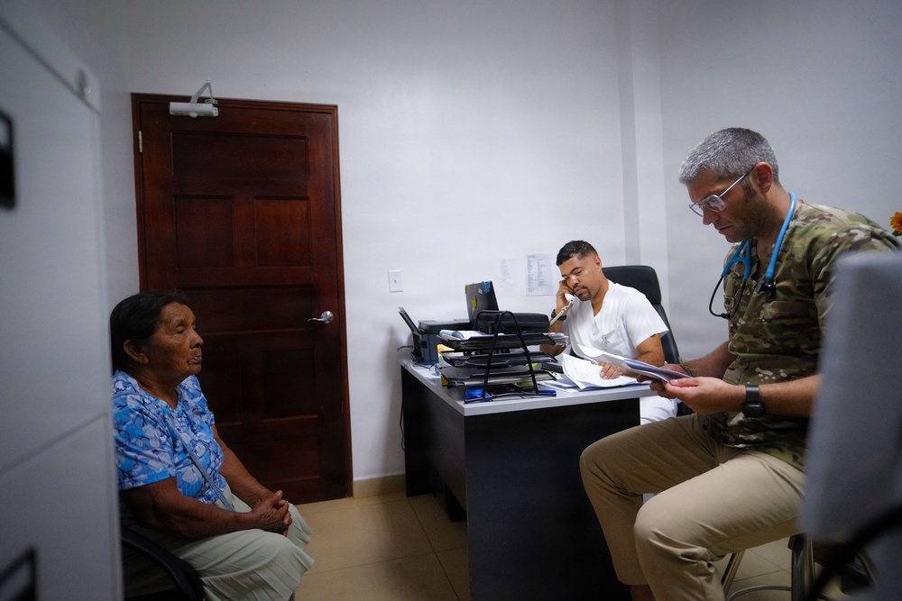 U.S. Army provide medical care throughout the Ngabe-Buglé Comarca