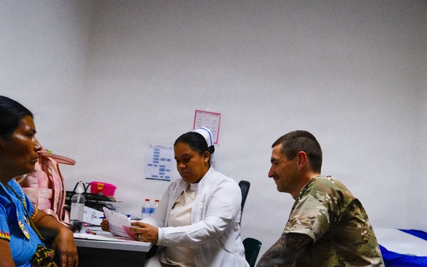 U.S. Army provide medical care throughout the Ngabe-Buglé Comarca