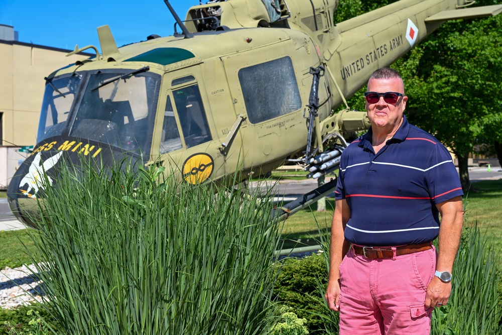 Tobyhanna celebrates continued service of three team members on National Hire a Veteran Day