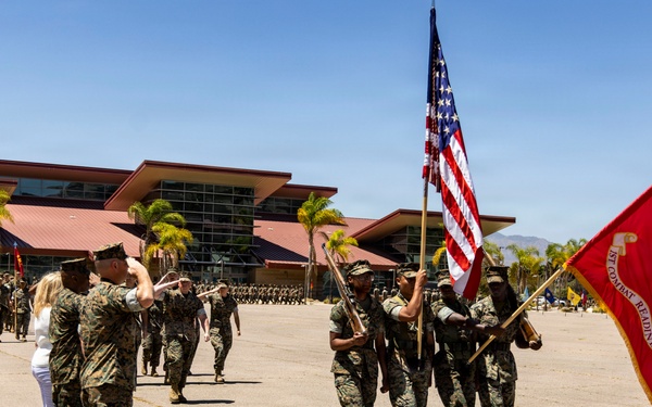New Leadership: 1st CRR conducts change of command