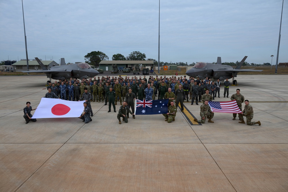 Southern Cross 2026 Group Photo