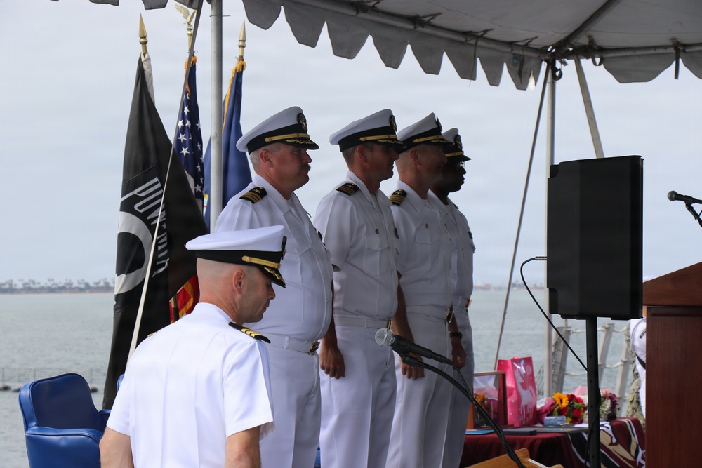 Change of Command Ceremony held onboard USS Omaha (LCS 12) [Image 2 of 3]