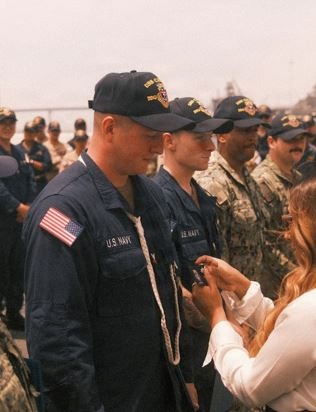 USS Chafee Crew Honored During Shipboard Awards and Promotion Ceremony