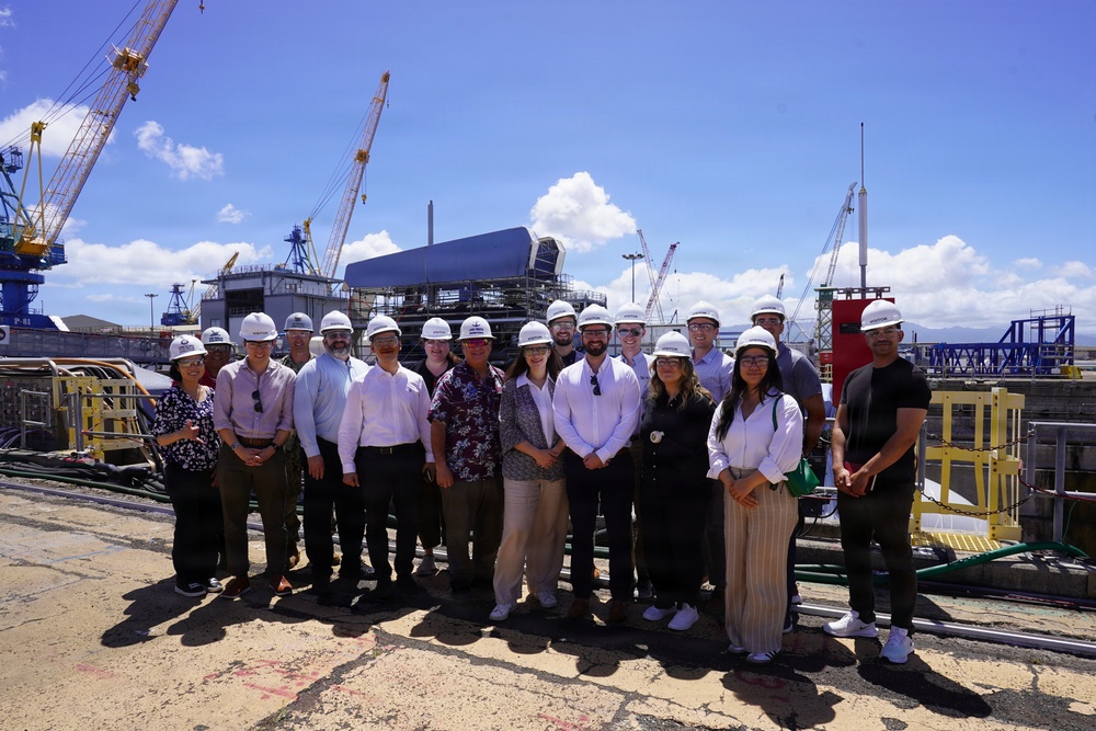 Pearl Harbor Naval Shipyard hosts congressional staff delegation