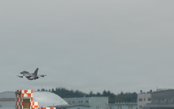 Strengthening the Alliance: F-16 Fam Flight