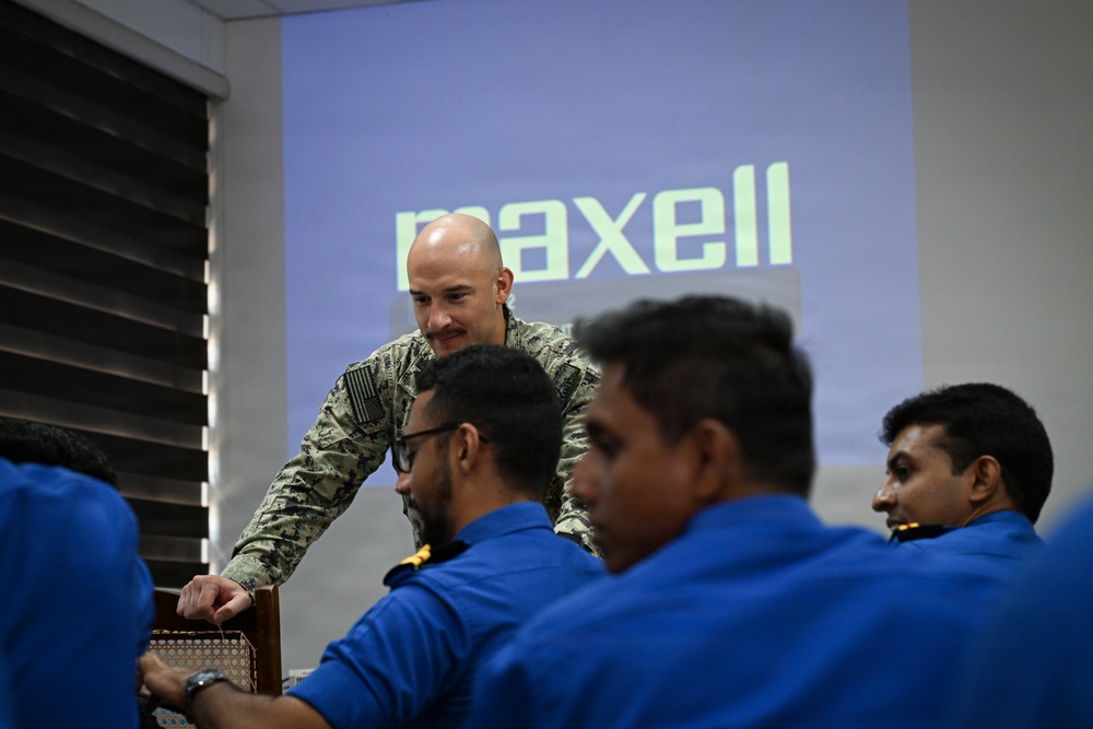U.S., Sri Lanka Navy Conduct Medical Subject Matter Expert Exchange during CARAT Sri Lanka 26