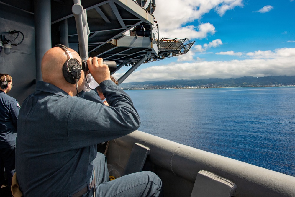 USS Essex returns to Pearl Harbor during RIMPAC 2026