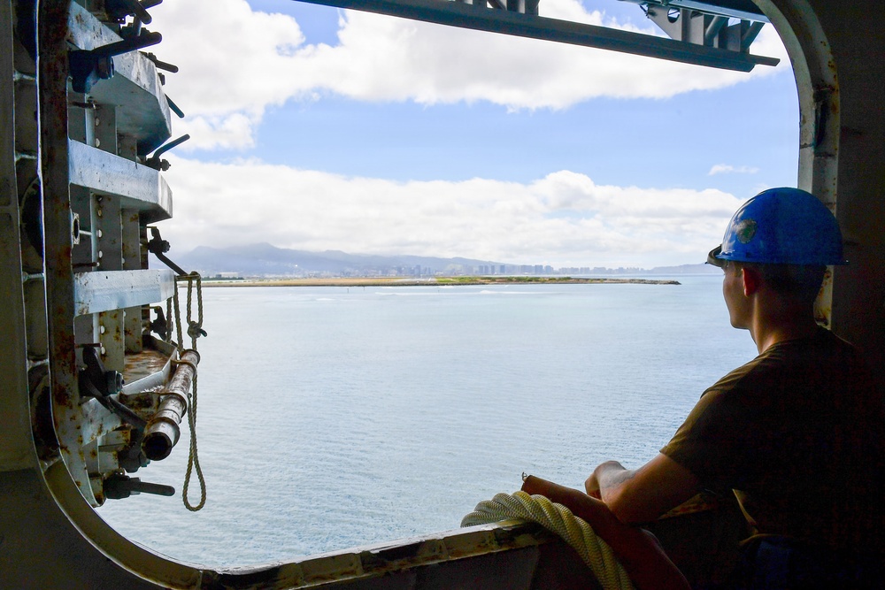 USS Essex returns to Pearl Harbor during RIMPAC 2026