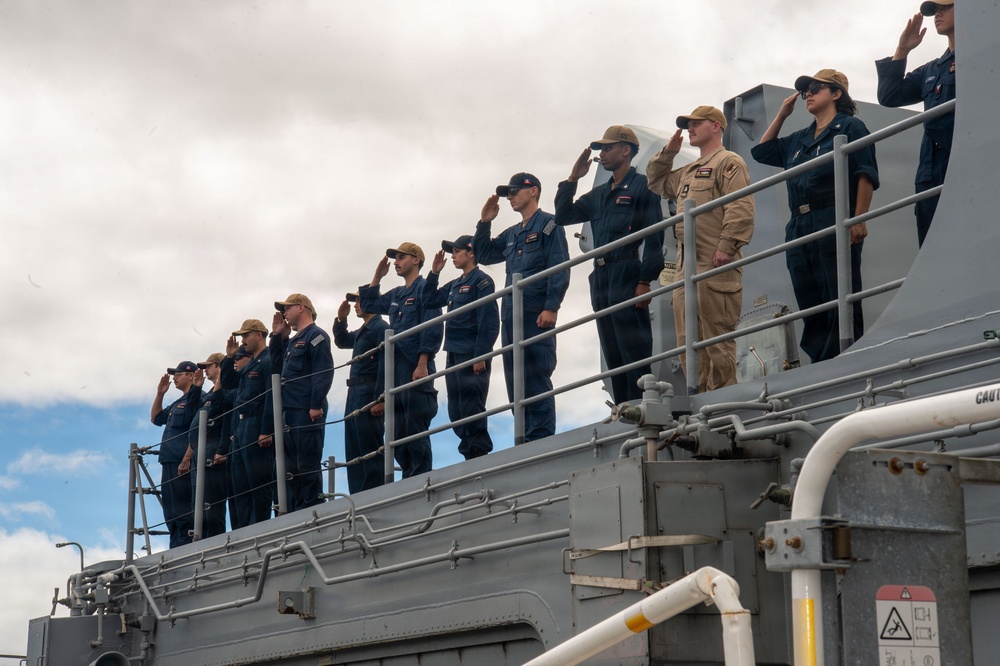 USS Essex returns to Pearl Harbor during RIMPAC 2026