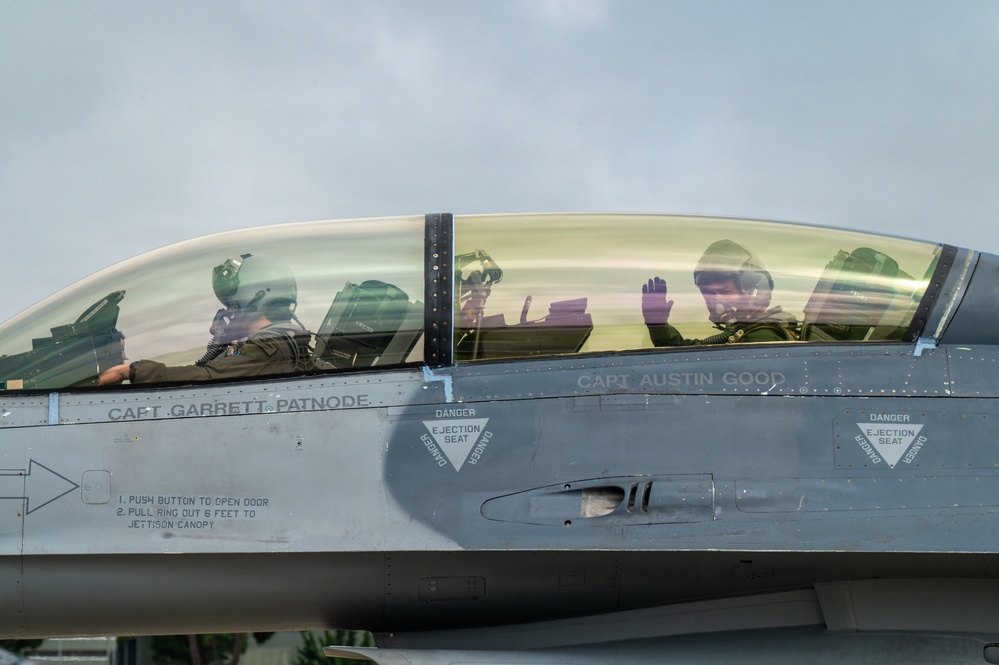 Strengthening the Alliance: F-16 Fam Flight