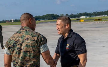 SECNAV Visits Camp Lejeune
