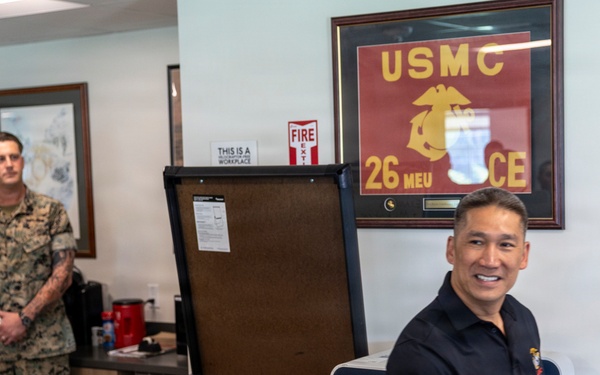 SECNAV Visits Camp Lejeune