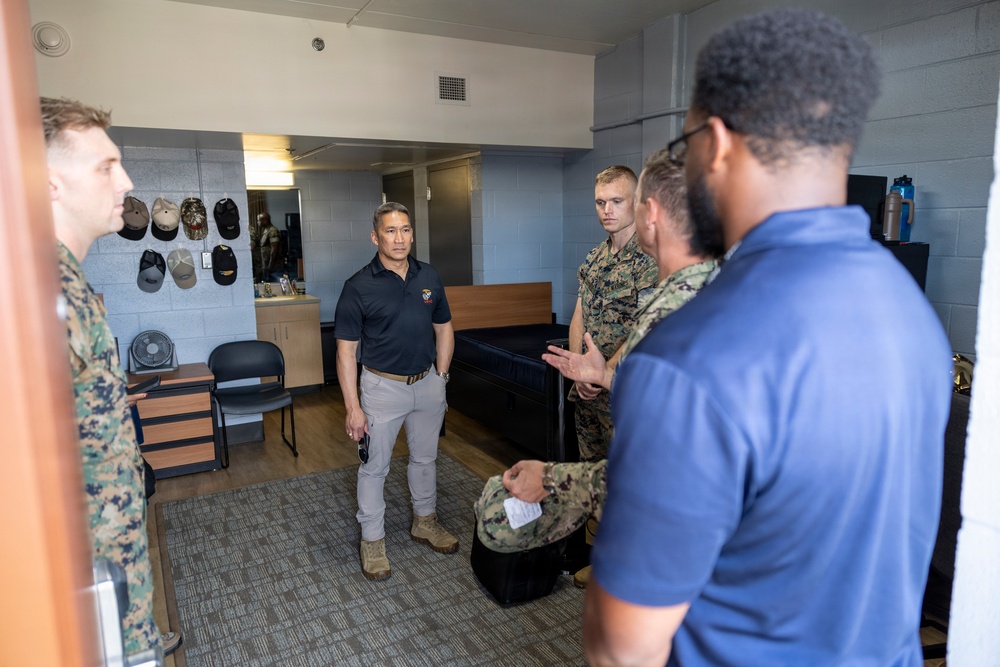 SECNAV Visits Camp Lejeune
