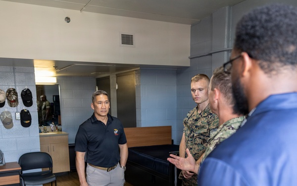 SECNAV Visits Camp Lejeune