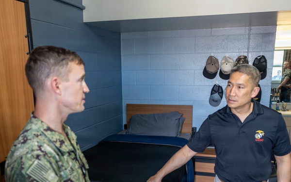 SECNAV Visits Camp Lejeune