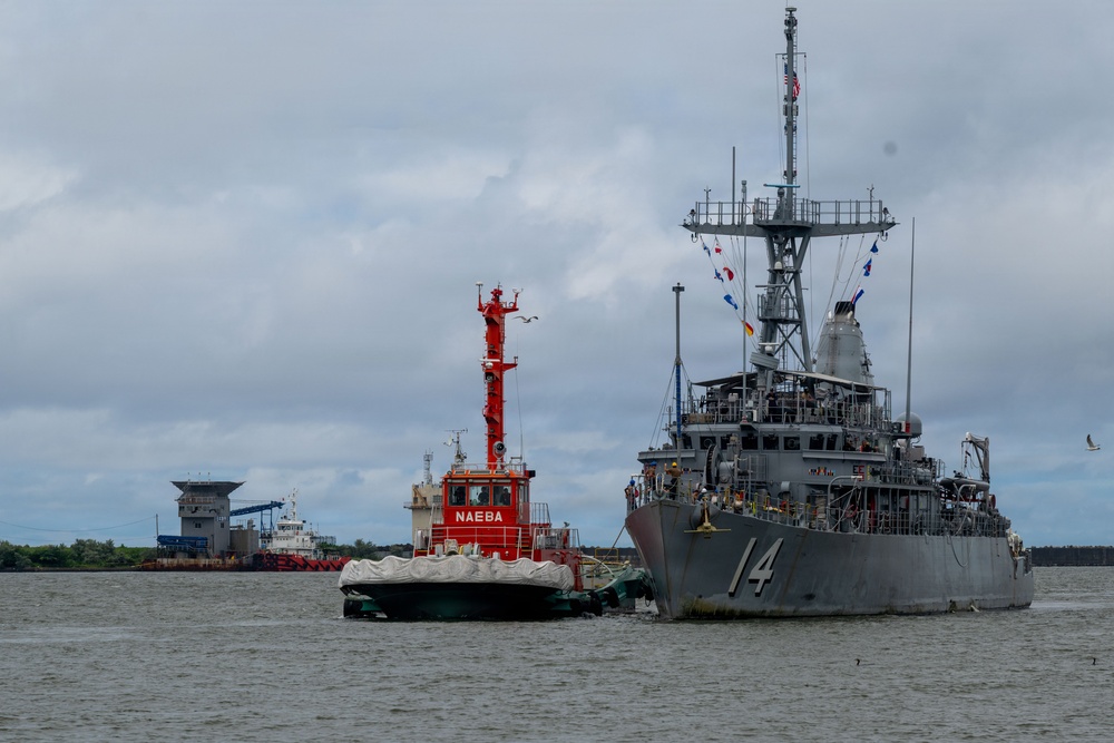 USS Chief Niigata Port Visit