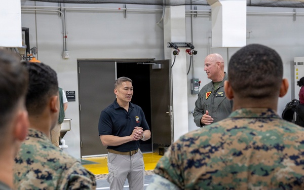 SECNAV Visits Camp Lejeune