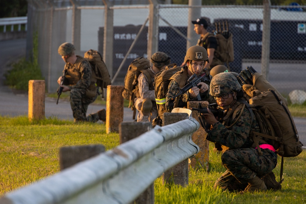 MAG-36 service members demonstrate medical response techniques