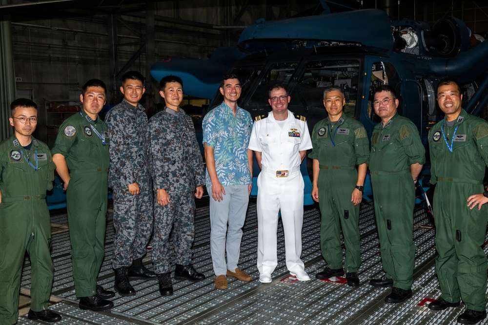 USS Chief (MCM-14) Port Visit to Niigata, Japan