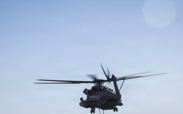 Hook and Go: CLB-2, HMH-462 HST