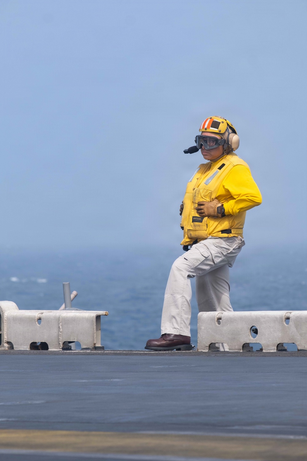 Boxer Conducts Flight Operations