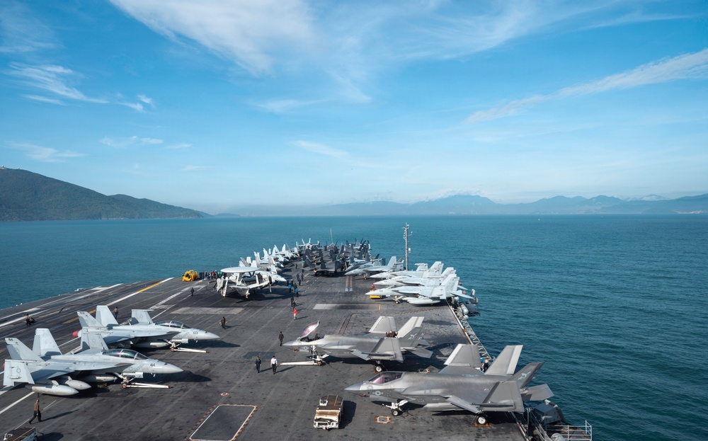George Washington Arrives in Da Nang, Vietnam