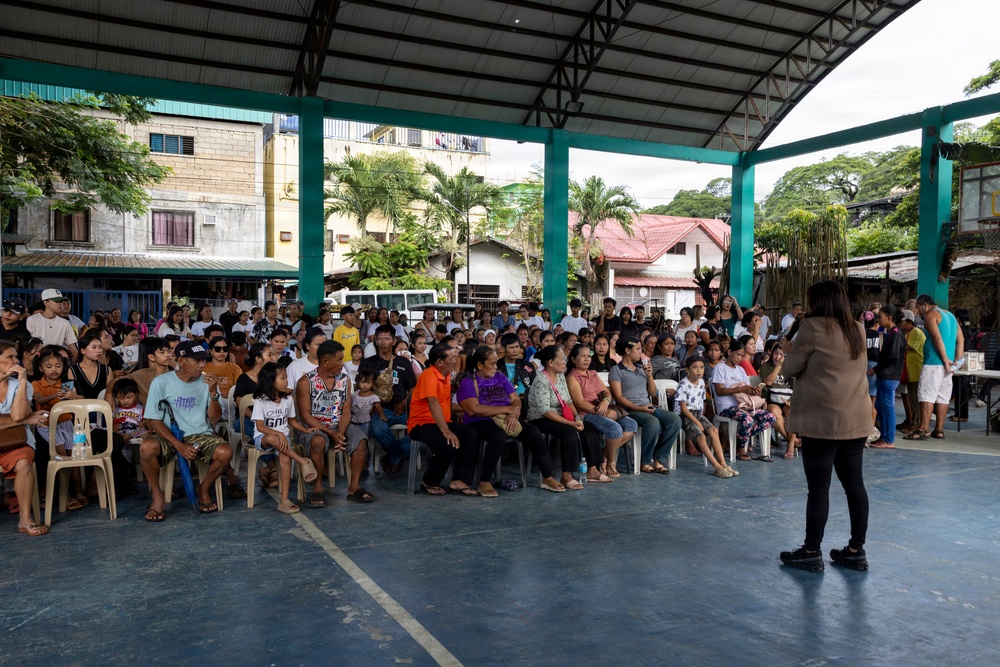 Local Doctors Lead Medical Outreach in Coron
