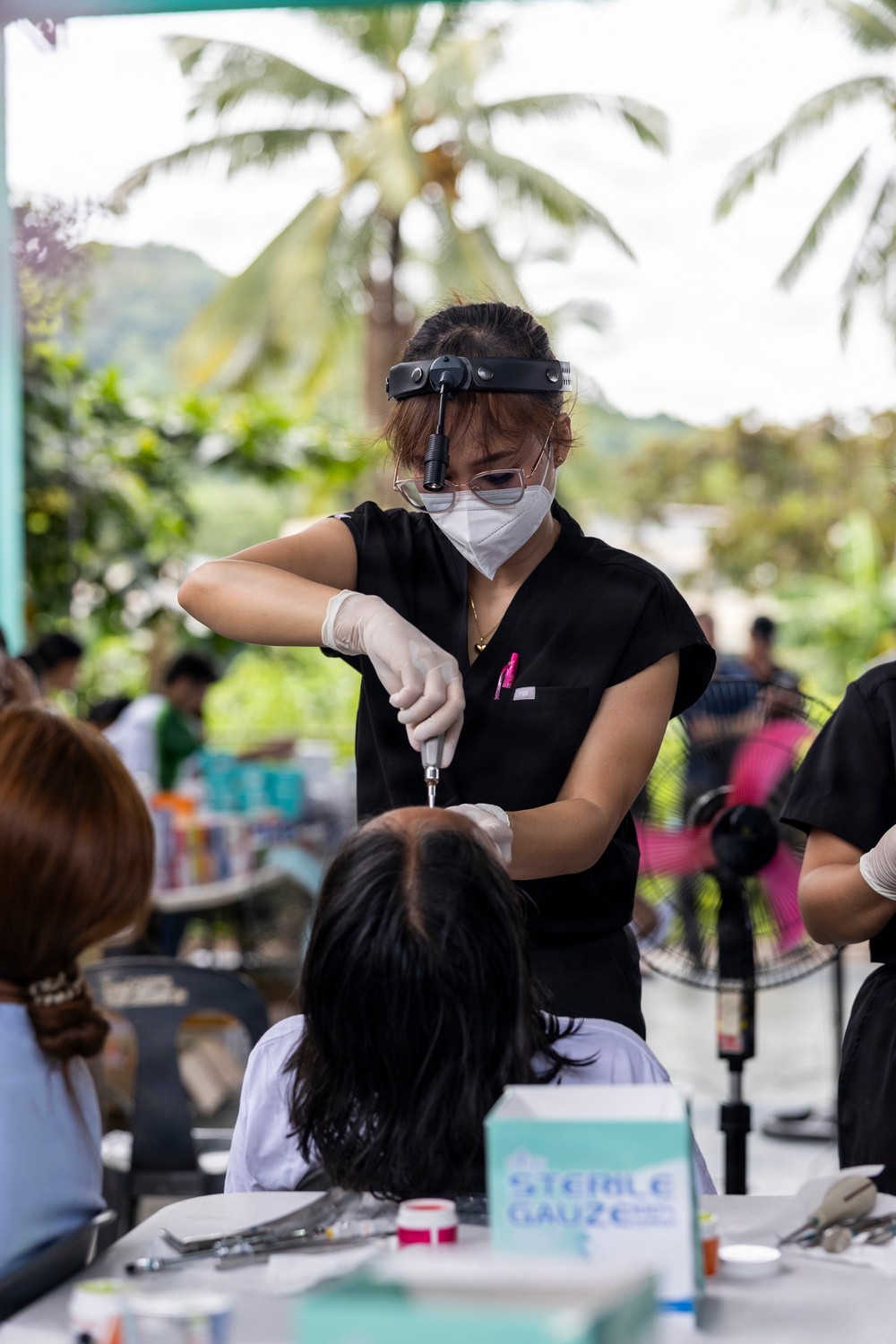 Local Doctors Lead Medical Outreach in Coron