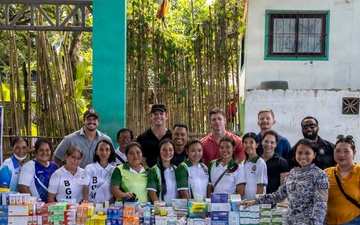 Local Doctors Lead Medical Outreach in Coron