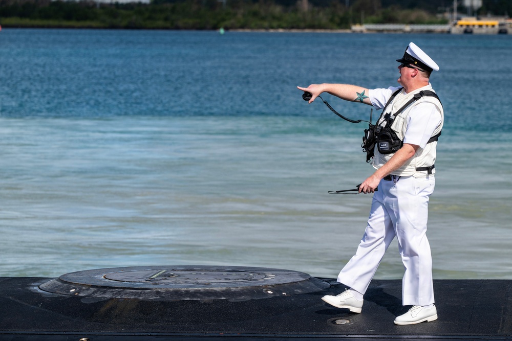 USS Minnesota (SSN 783) returns to homeport