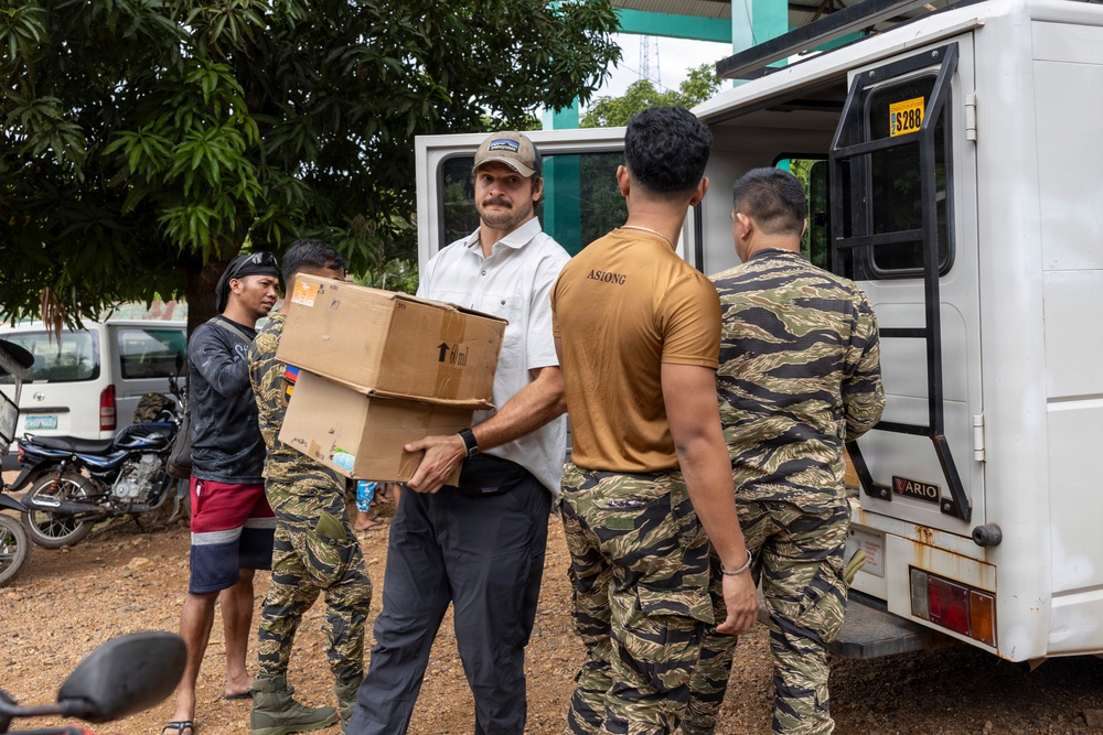 Filipino Medical Teams Deliver Vital Healthcare in Borac