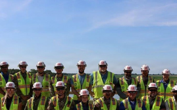 Corps of Engineers Western Area Office team receives national award