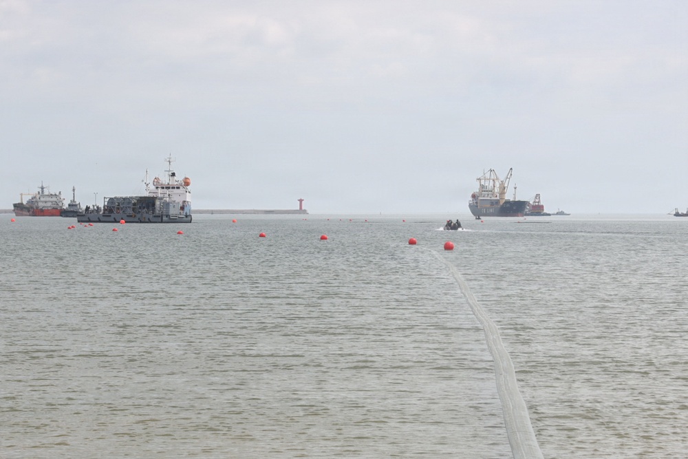 3rd MLG, ROK forces conduct joint fuel and water operations during CJLOTS 26