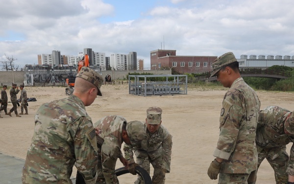 3rd MLG, ROK forces conduct joint fuel and water operations during CJLOTS 26