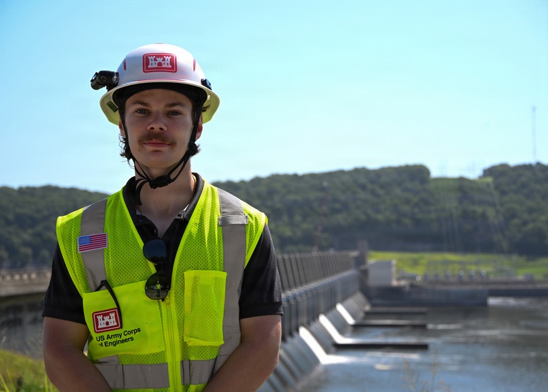 Tulsa District celebrates student interns on National Infrastructure Day