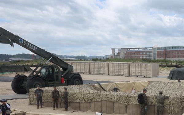 3rd MLG, ROK forces conduct joint fuel and water operations during CJLOTS 26
