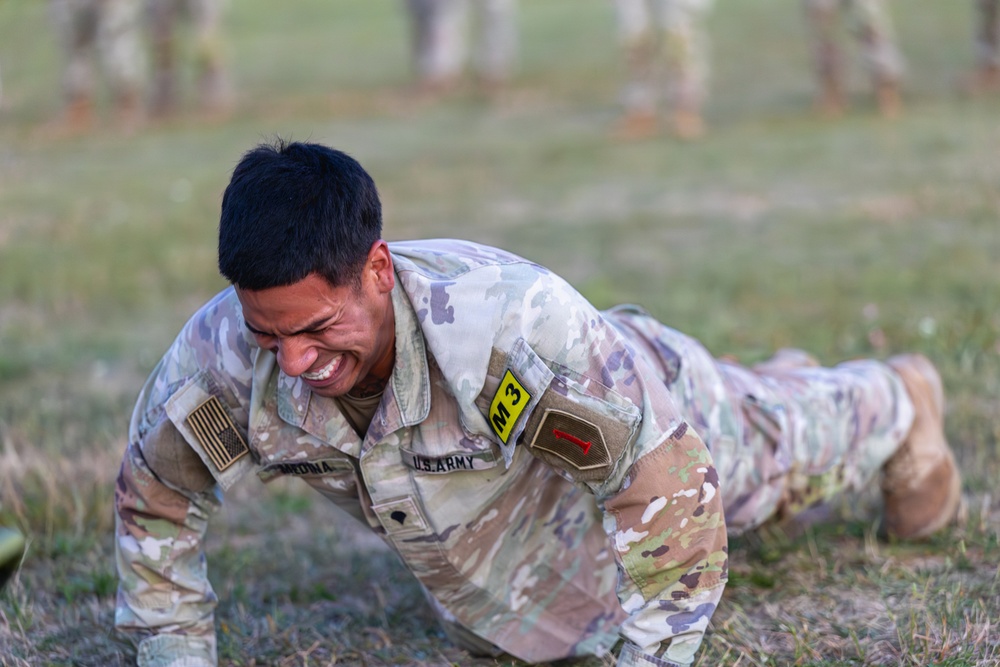 1st Infantry Division Soldiers Tackle AFT at USAREUR-AF Best Squad Competition