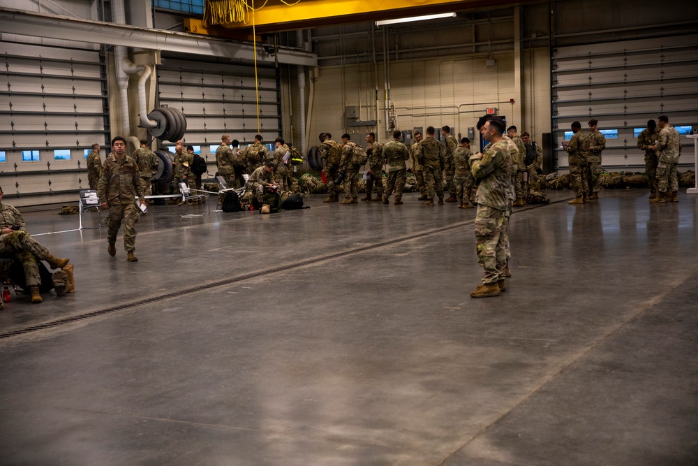 1st Combat Aviation Brigade Conducts Deployment Manifest