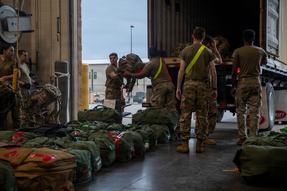 1st Combat Aviation Brigade Conducts Deployment Manifest
