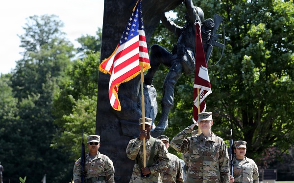 Fort Drum DENTAC passes colors to new commander
