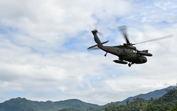 Joint Task Force-Bravo collaborates with Servicio Nacional Aeronaval to deliver bridge materials